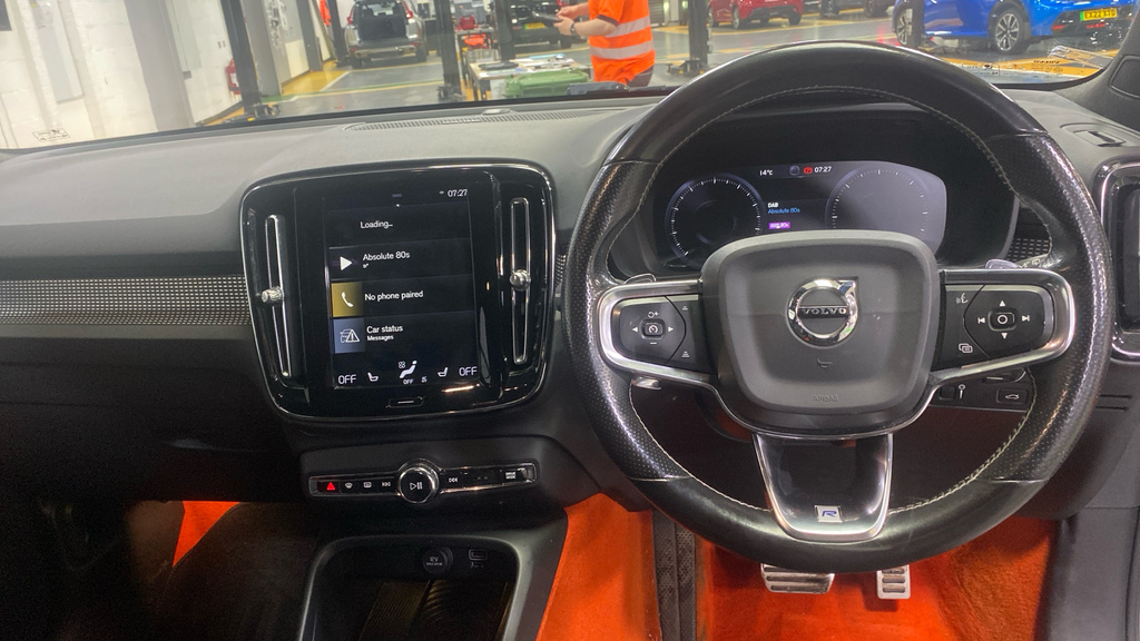Volvo XC40 D4 Awd First Edition Black #6
