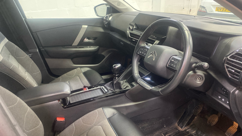 Citroen C4 1.5 Bluehdi Sense Plus Black #4