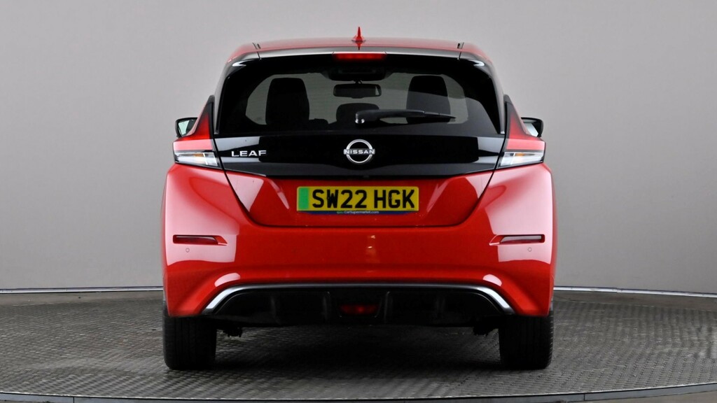 Nissan Leaf 110Kw N-connecta 39Kwh Red #5