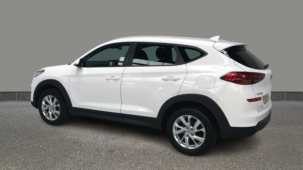 Hyundai Tucson 1.6 Gdi Se Nav 2Wd White #4