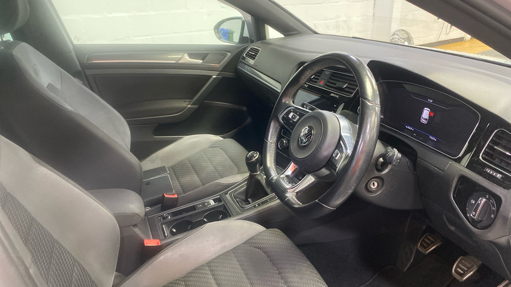 Volkswagen Golf 2.0 Tdi R-line DE67FKW Silver #4