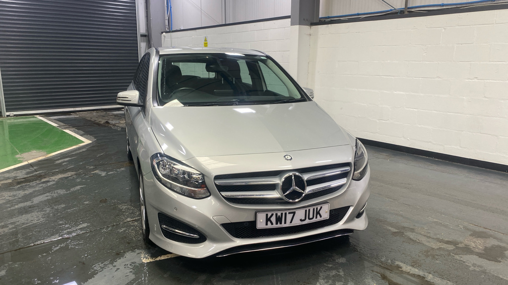 Mercedes-Benz B Class B200d Sport Executive Silver #3