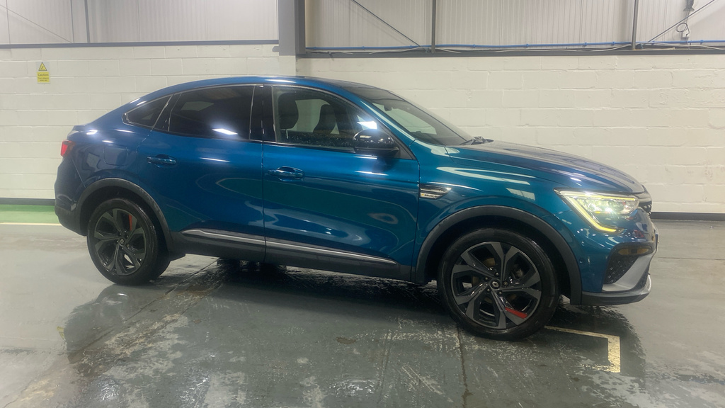 Renault Arkana 1.6 E-tech Hybrid 145 R.s. Line Blue #3