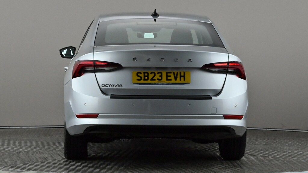 Skoda Octavia 2.0 Tdi Se Technology Silver #5