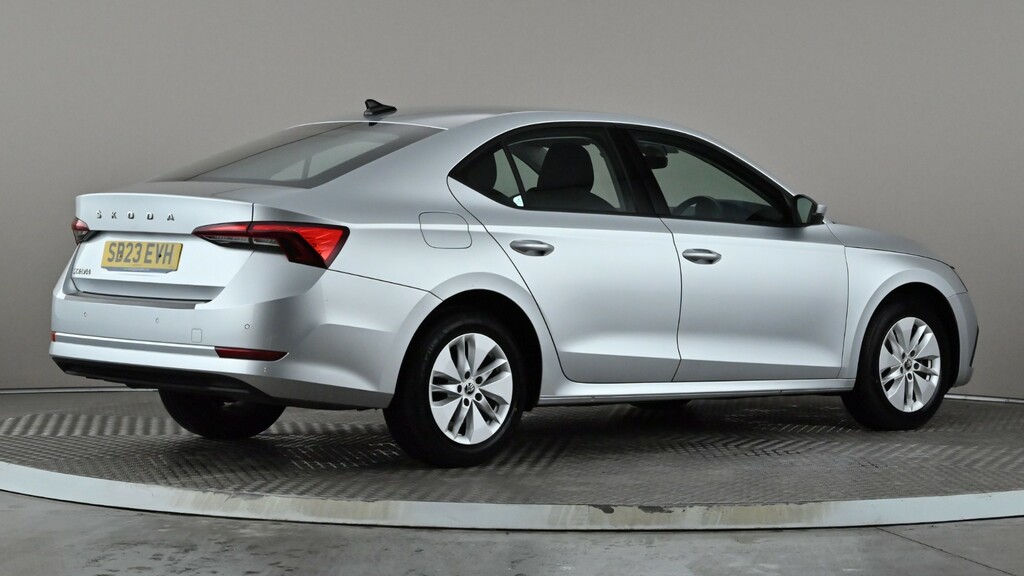 Skoda Octavia 2.0 Tdi Se Technology Silver #6