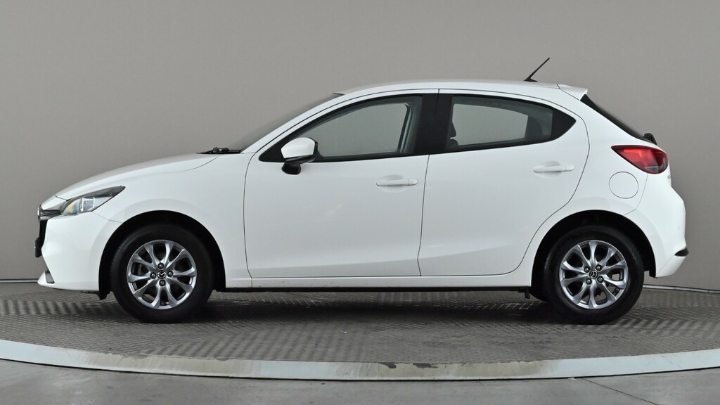 Mazda 2 1.5 Skyactiv G 75 Centre-line White #3