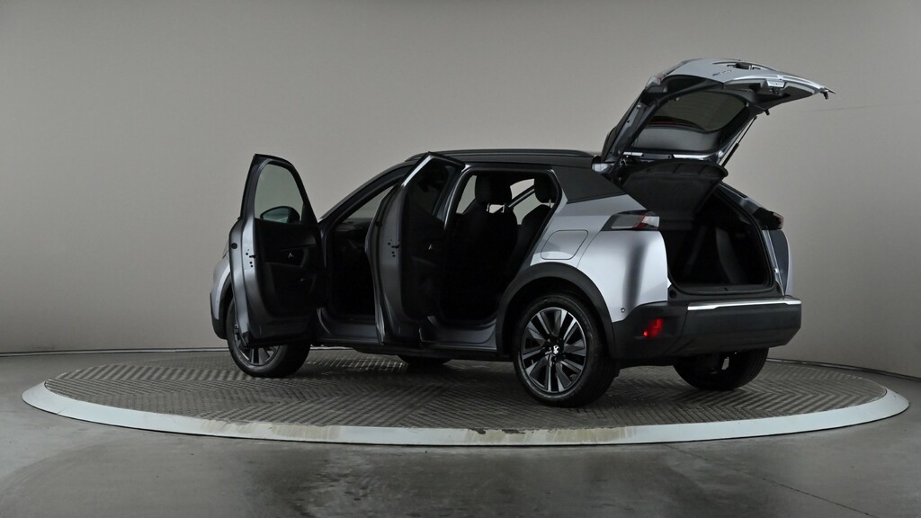 Peugeot e-2008 Active Premium White #10