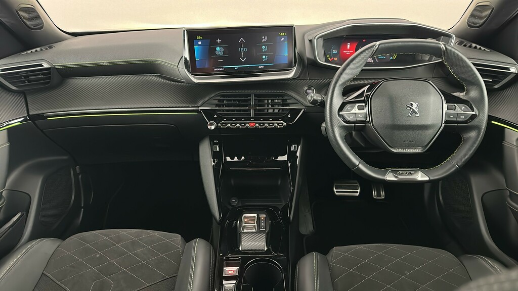 Peugeot e-2008 Active Premium White #13
