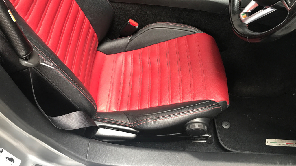 Abarth 124 Spider  Red #33