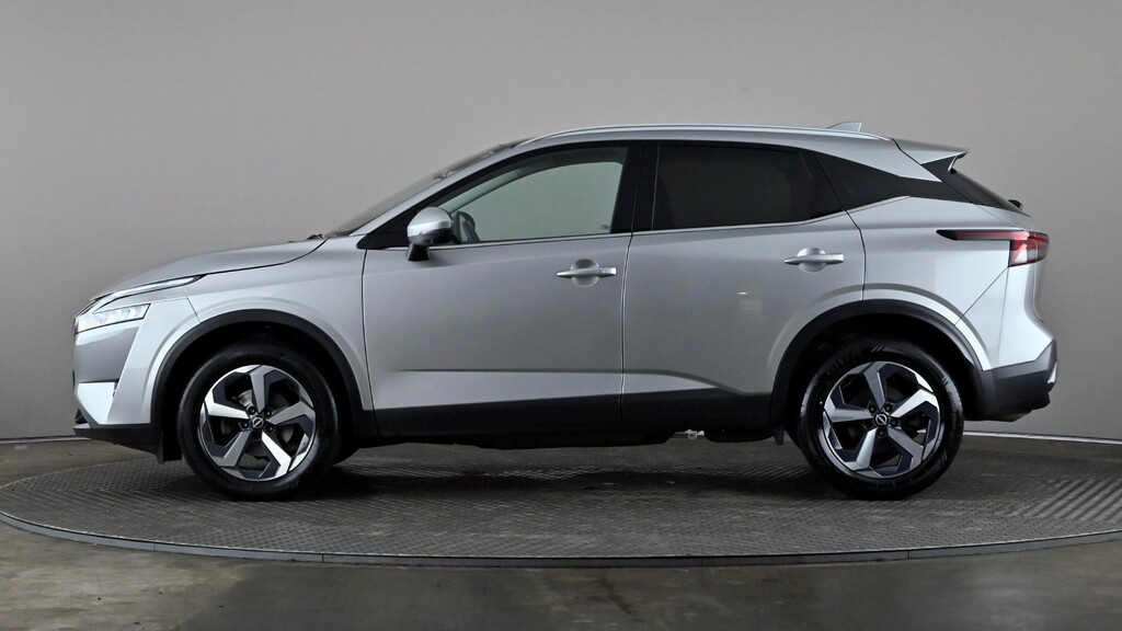 Nissan Qashqai 1.3 Dig-t Mh 158 N-connecta Xtronic DN24UFE Silver #3