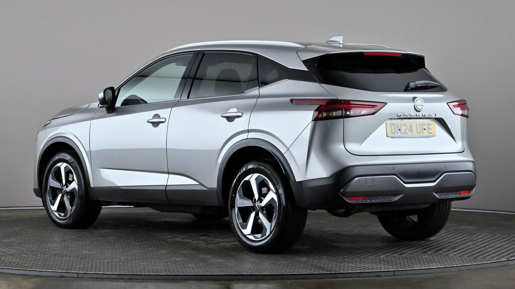 Nissan Qashqai 1.3 Dig-t Mh 158 N-connecta Xtronic DN24UFE Silver #4