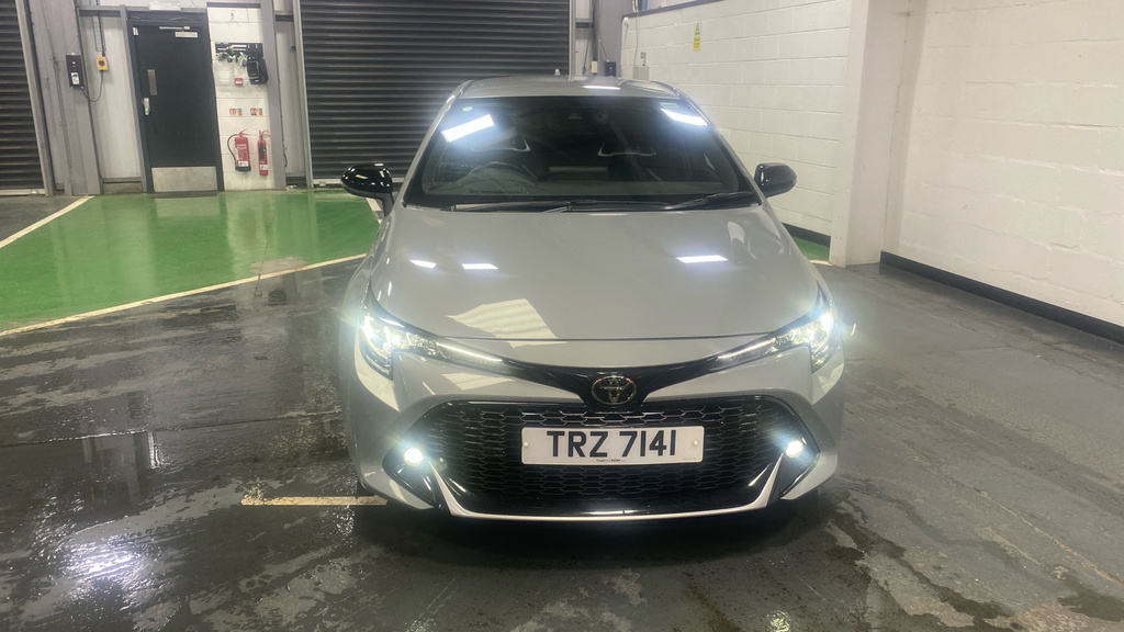 Toyota Corolla 1.8 Vvt-i Hybrid Gr Sport Cvt Grey #2