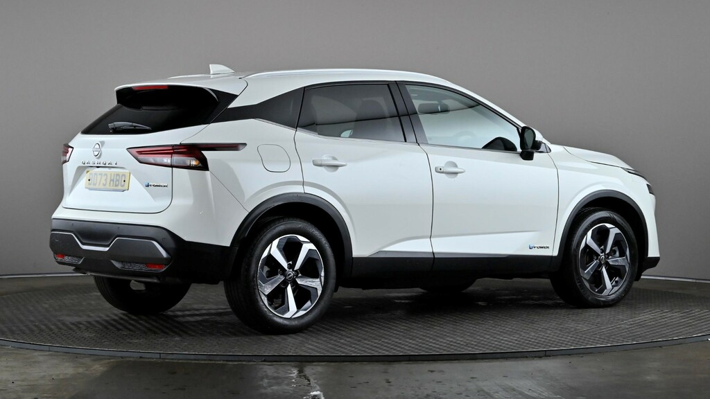 Nissan Qashqai 1.5 E-power N-connecta Glass Roof White #6