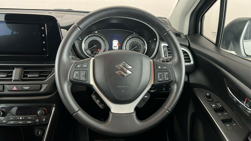 Suzuki S Cross Motion Black #14