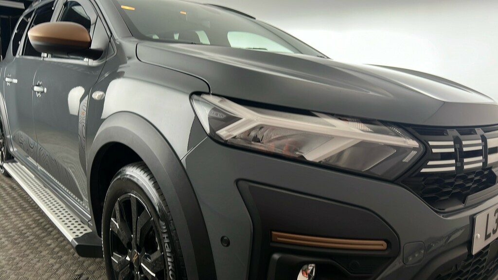 Dacia Jogger 1.6 Hev Hybrid Extreme Black #20
