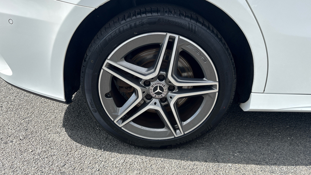 Mercedes-Benz A Class 2.0 A 220 D Black #28