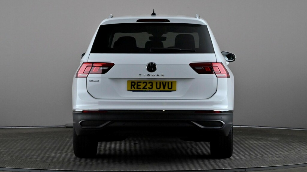 Volkswagen Tiguan Allspace 1.5 Tsi Life Dsg 7 Seats White #5