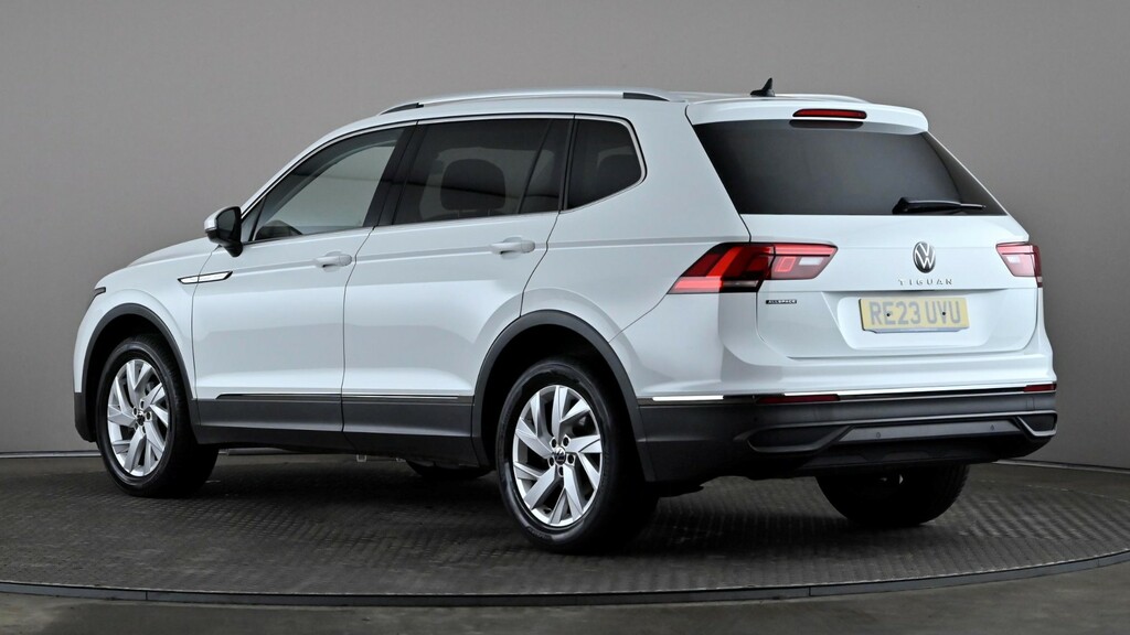 Volkswagen Tiguan Allspace 1.5 Tsi Life Dsg 7 Seats White #4