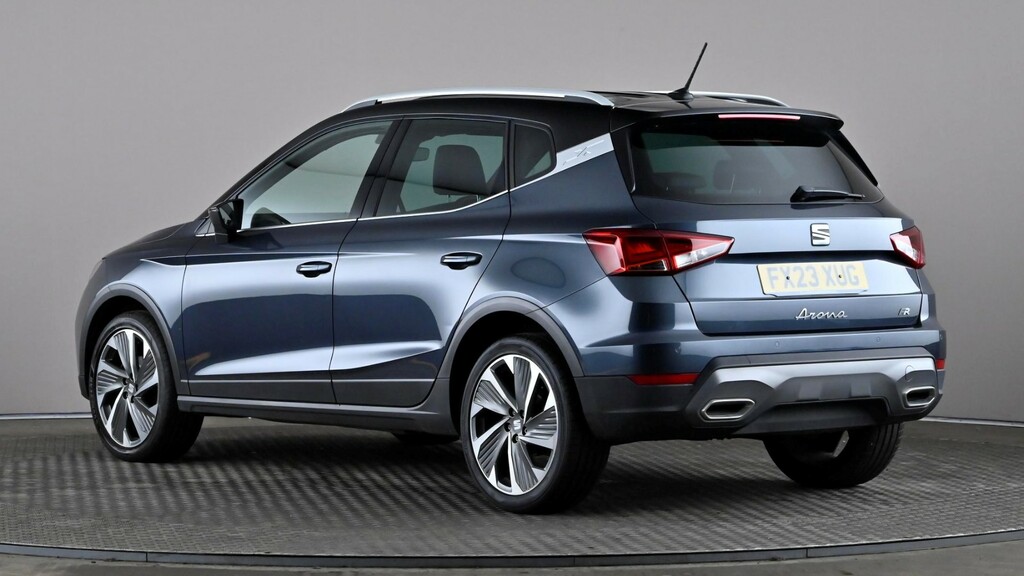 Seat Arona 1.0 Tsi 110 Fr Sport Grey #4
