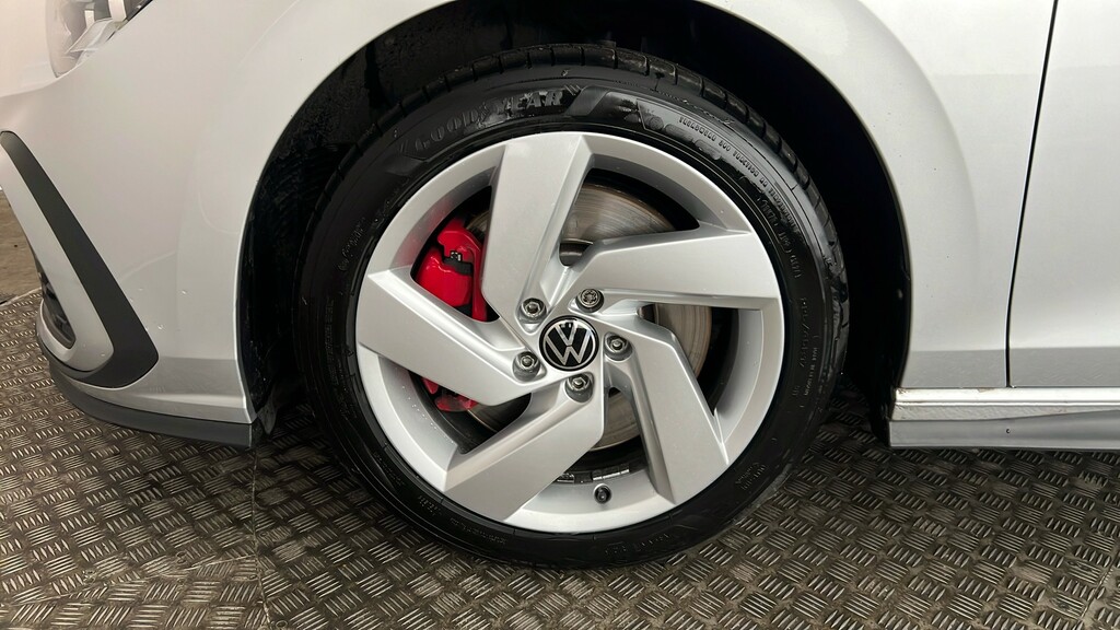 Volkswagen Golf Life Black #19