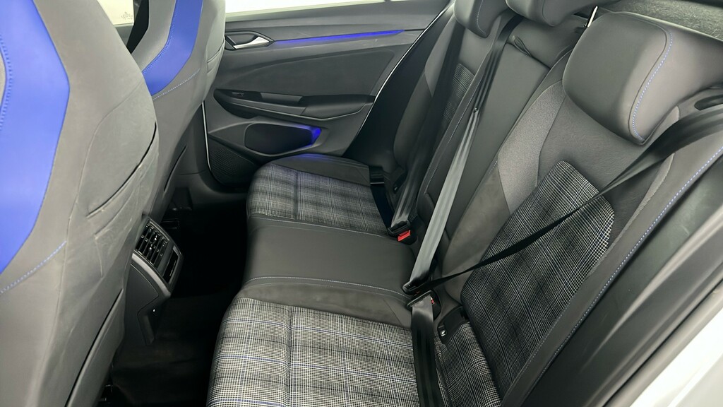 Volkswagen Golf Life Black #18