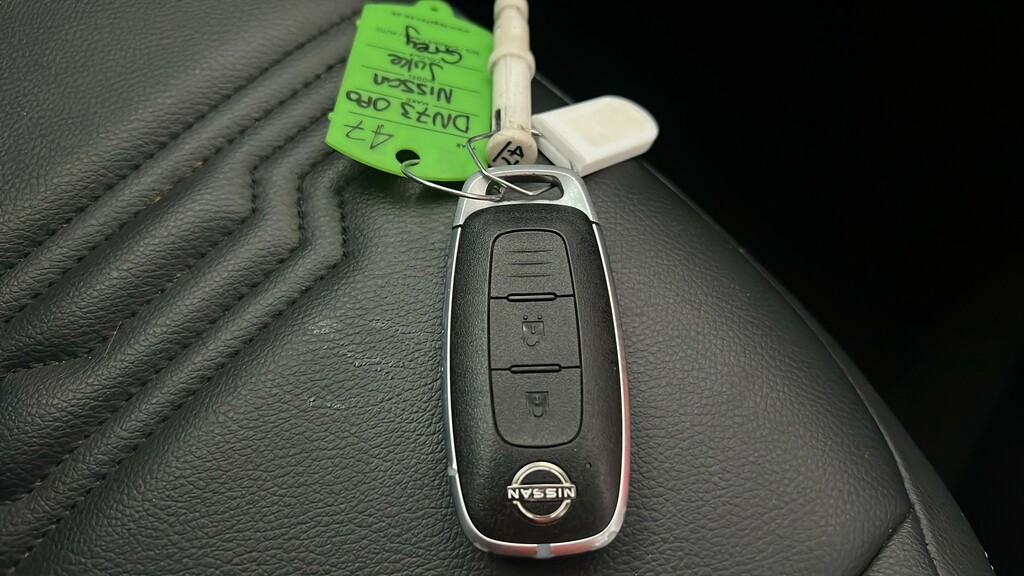 Nissan Juke Tekna Grey #19