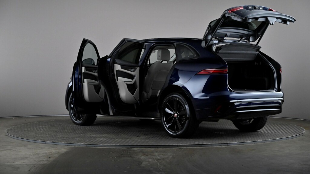 Jaguar F-Pace 2.0 D200 R-dynamic Se Black Awd 2023 Grey #10