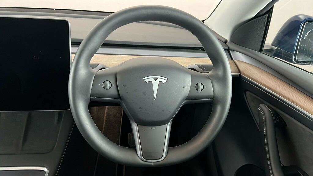 Tesla Model Y Suv Rwd White #14