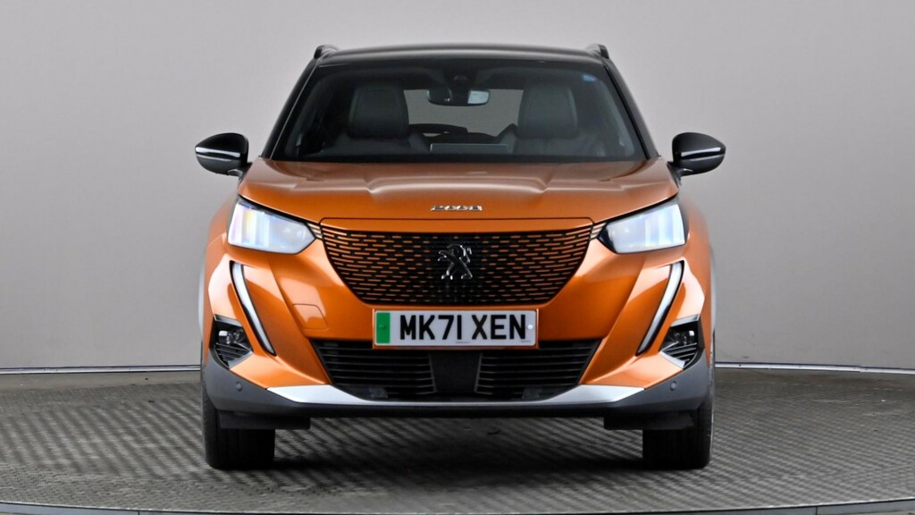 Peugeot e-2008 100Kw Gt 50Kwh Orange #2