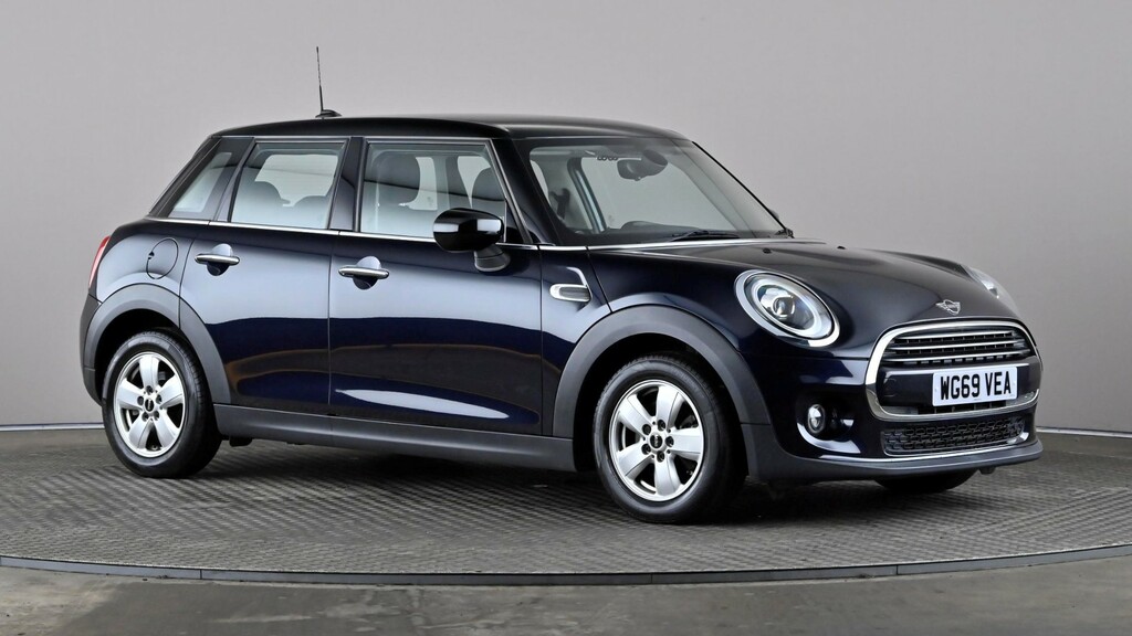 Mini Hatch 1.5 Cooper Classic II Nav Pack Black