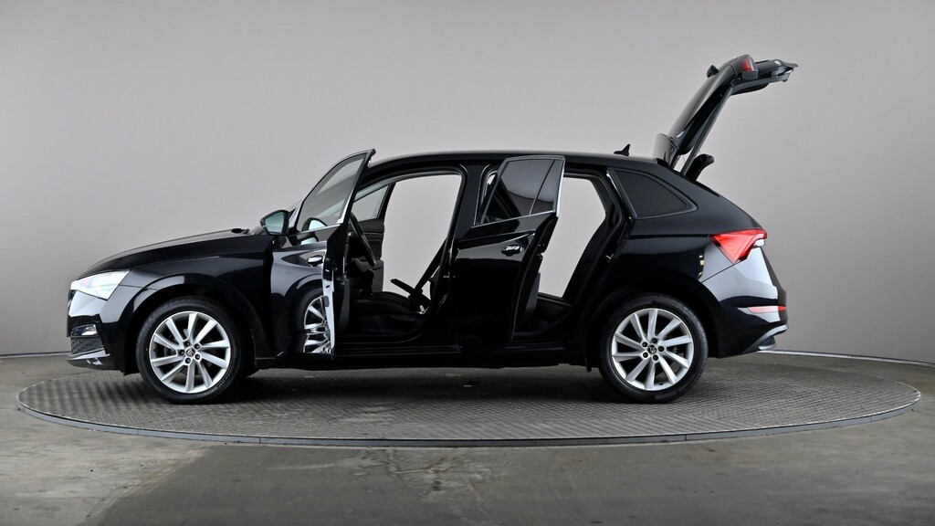 Skoda Scala 1.5 Tsi Se White #9