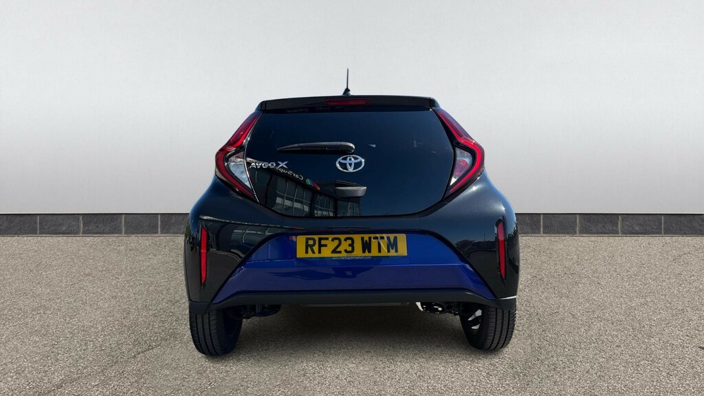 Toyota Aygo X 1.0 Vvt-i Edge Blue #6