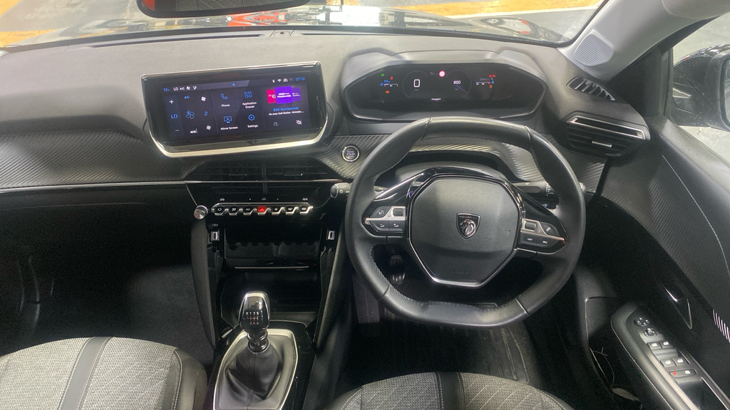 Peugeot 208 1.2 Puretech 100 Allure Grey #5