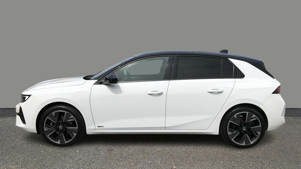 Vauxhall Astra 115Kw Ultimate 54Kwh DT73WMM White #3