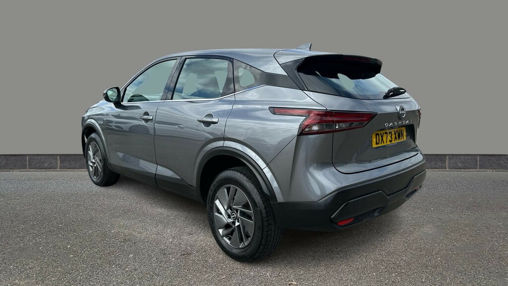 Nissan Qashqai 1.3 Dig-t Mh 158 Acenta Premium Xtronic Grey #4