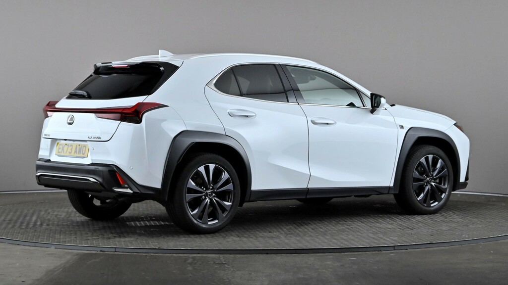 Lexus UX 250H 2.0 F-sport Design Cvt White #6