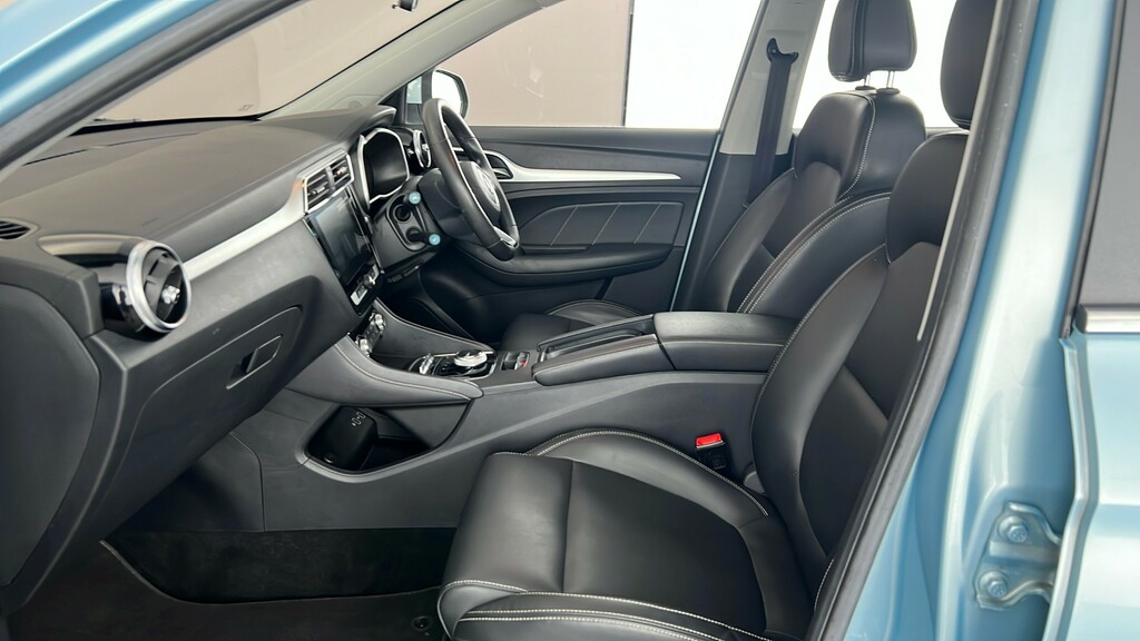 MG ZS 105Kw Exclusive Ev 45Kwh Blue #17