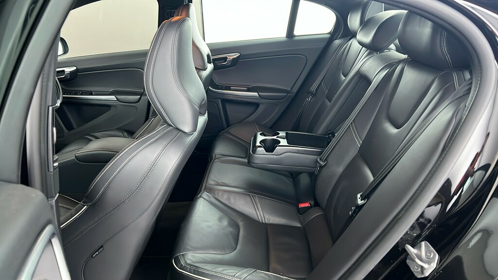 Volvo S60 2.0 D4 Se Lux Blue #18