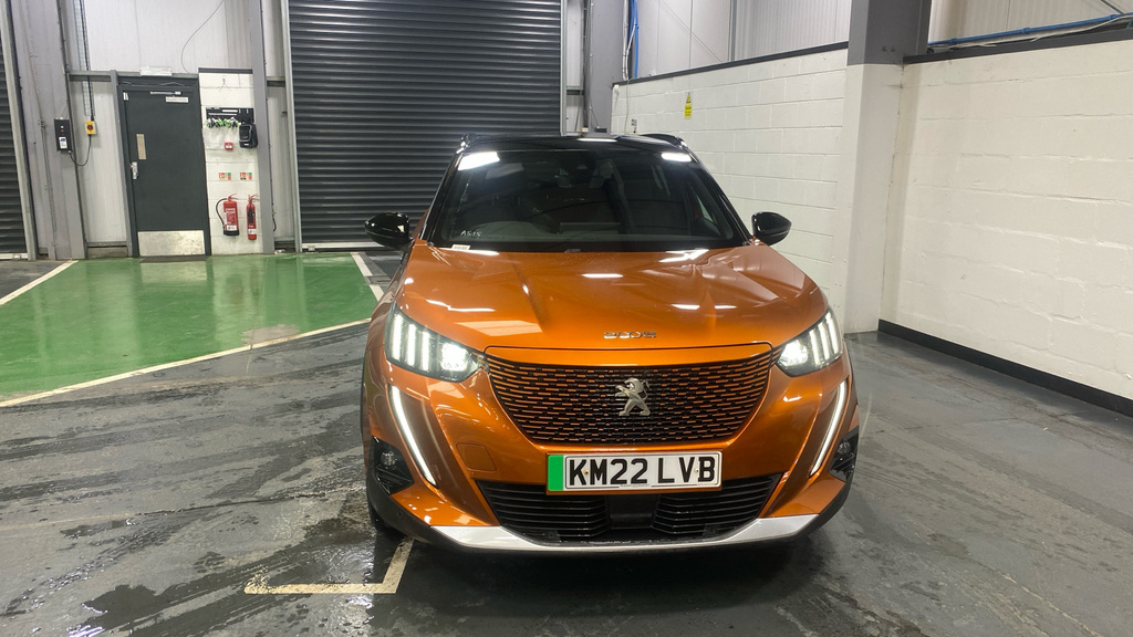 Peugeot e-2008 100Kw Gt 50Kwh Orange #2