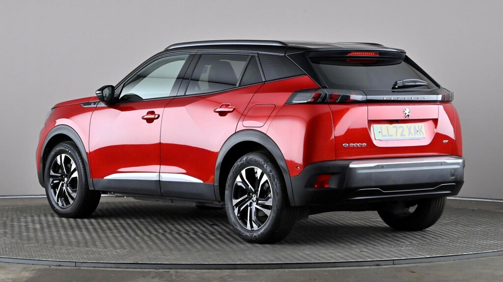 Peugeot e-2008 100Kw Gt 50Kwh Red #4