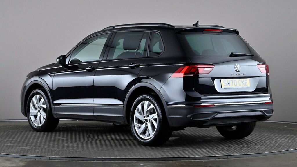 Volkswagen Tiguan 1.5 Tsi 150 Life Black #4