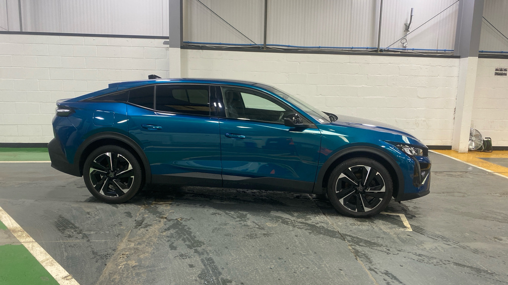 Peugeot 408 1.2 Puretech Allure Premium Eat8 Blue #2
