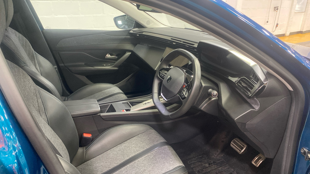 Peugeot 408 1.2 Puretech Allure Premium Eat8 Blue #4