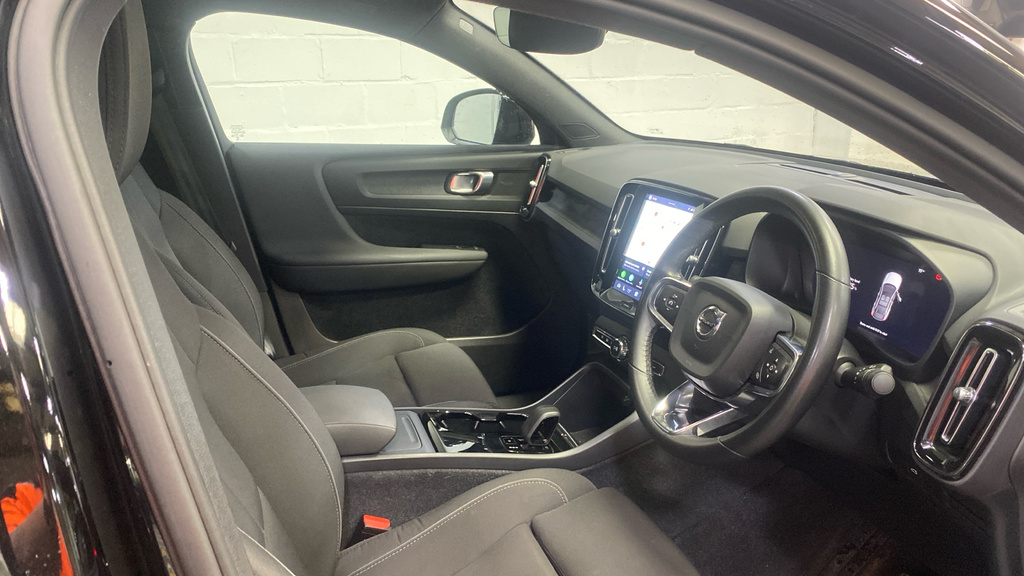 Volvo C40 170Kw Recharge Core 69Kwh Black #4