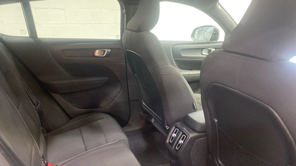 Volvo C40 170Kw Recharge Core 69Kwh Black #5