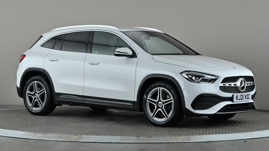 Mercedes-Benz GLA Class Gla 200D Amg Line Executive White