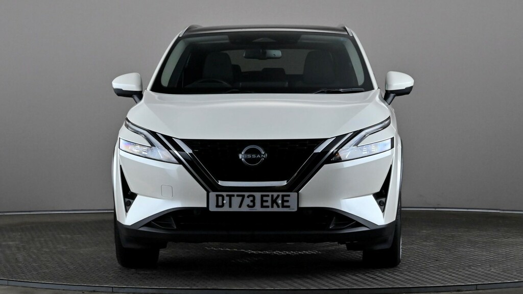 Nissan Qashqai 1.3 Dig-t Mh 158 N-connecta Xtronic White #2
