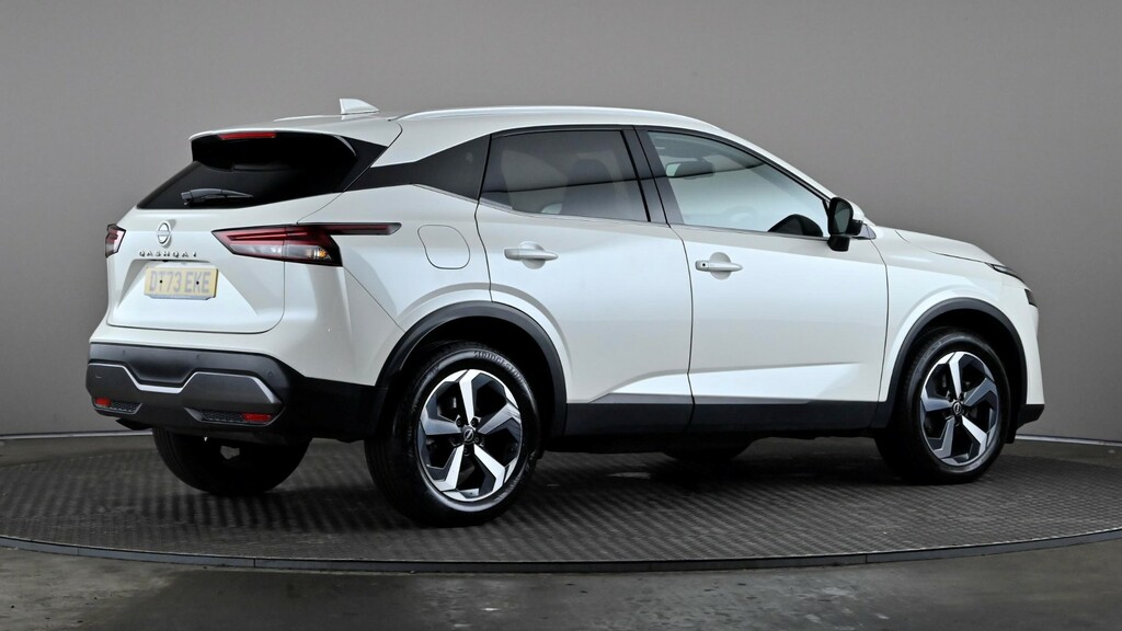 Nissan Qashqai 1.3 Dig-t Mh 158 N-connecta Xtronic White #6