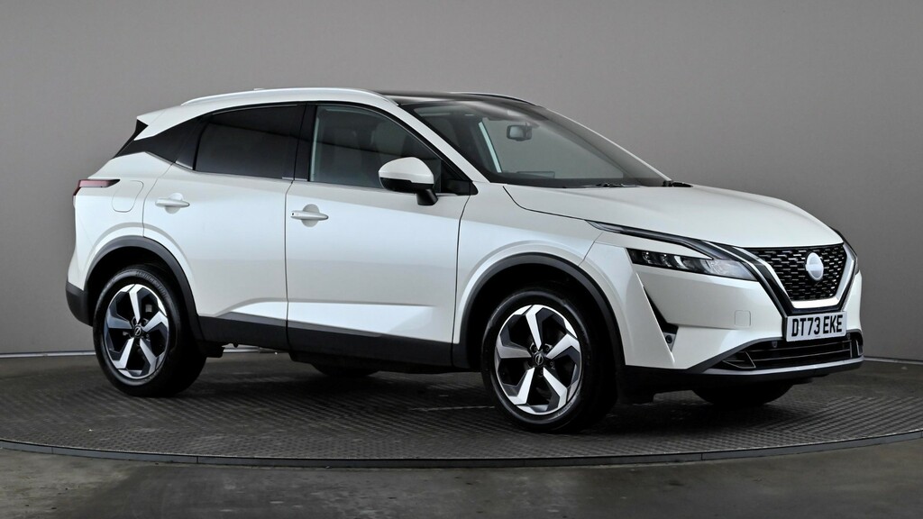 Nissan Qashqai 1.3 Dig-t Mh 158 N-connecta Xtronic White