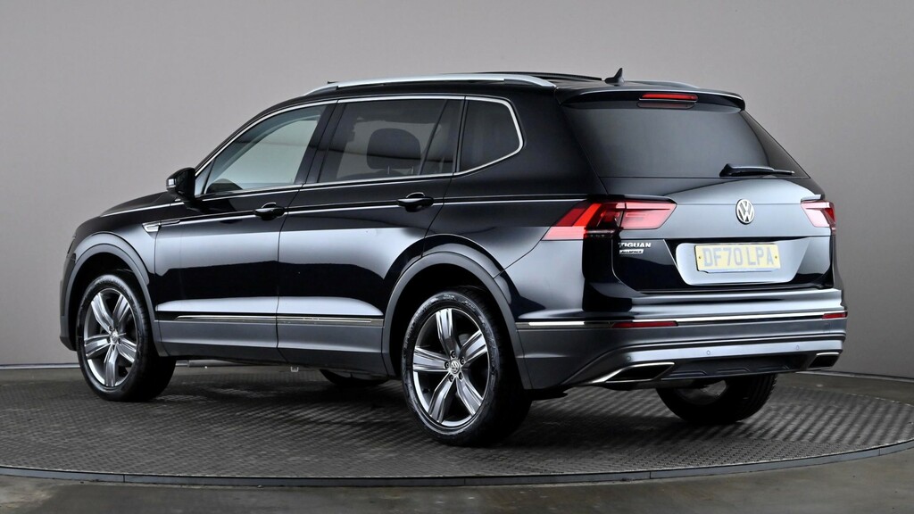 Volkswagen Tiguan Allspace 2.0 Tdi Sel Dsg 7 Seats Black #4